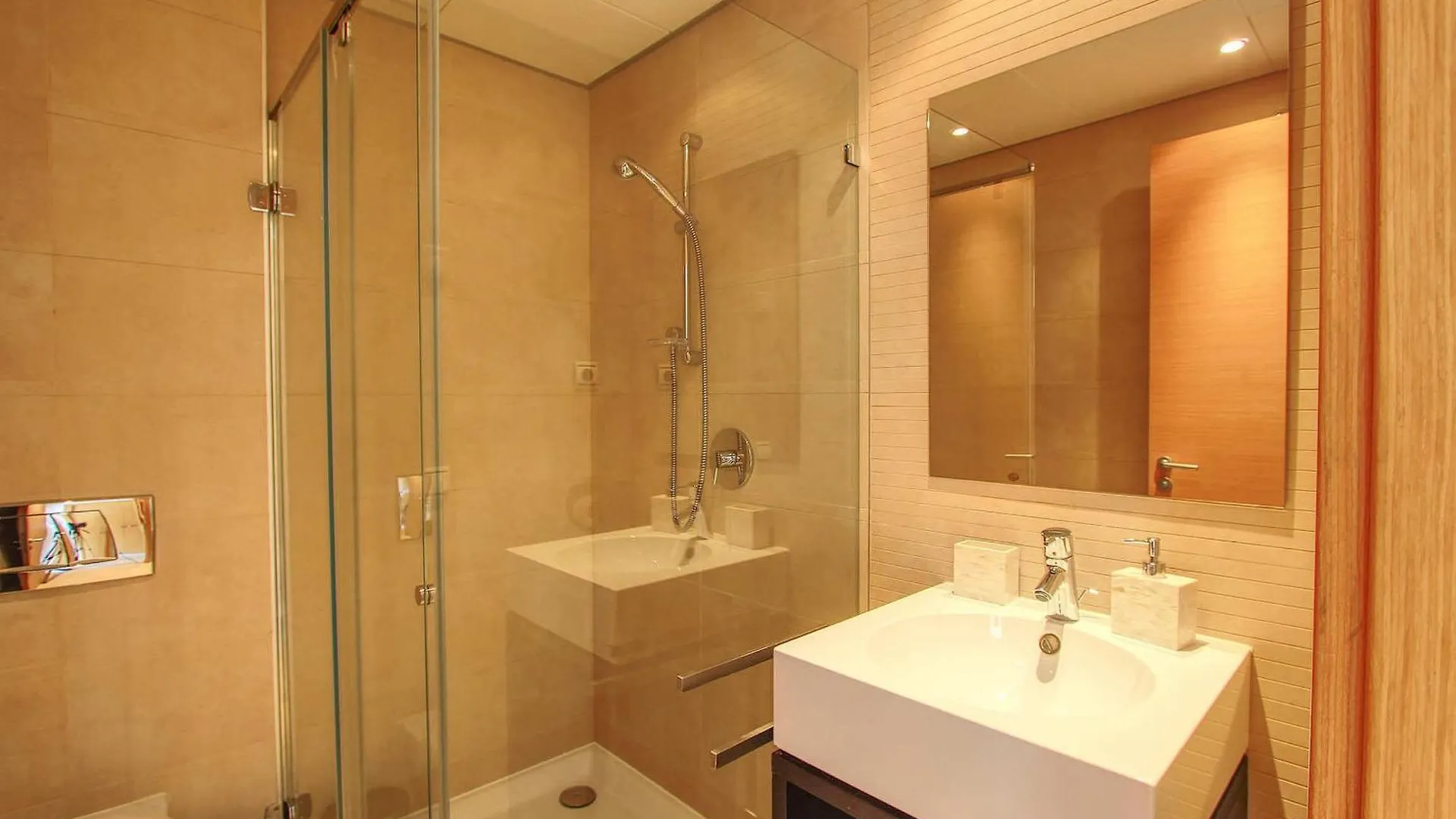 1090 Amazing Panorama Sea View Penthouse Large Terrace Heated Pool Gym Lejlighed Marbella