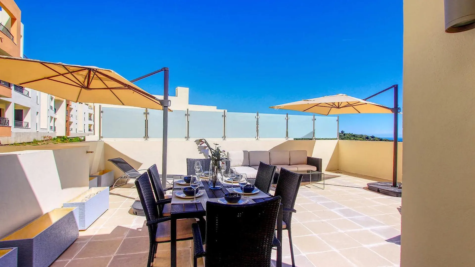 Apartment Ferienwohnung 1090 Amazing Panorama Sea View Penthouse Large Terrace Heated Pool Gym Marbella